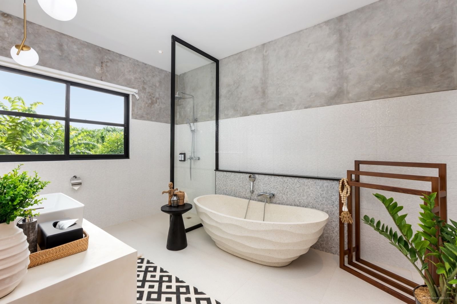 Villa modern tumbak bayuh pererenan