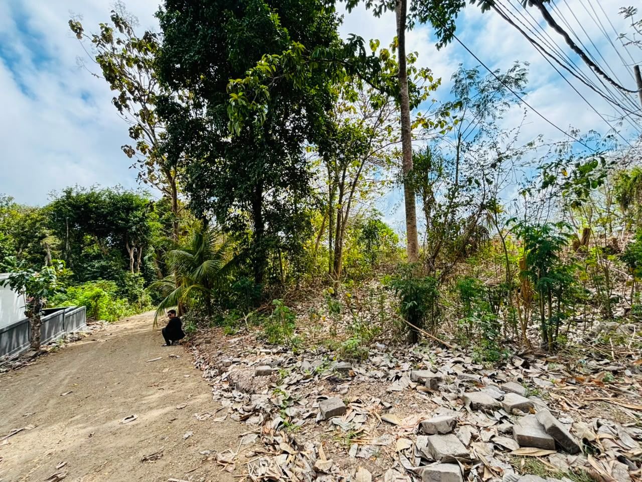 Tanah goa lempeh pecatu