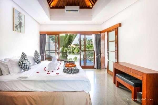 Villa modern kunti seminyak bali