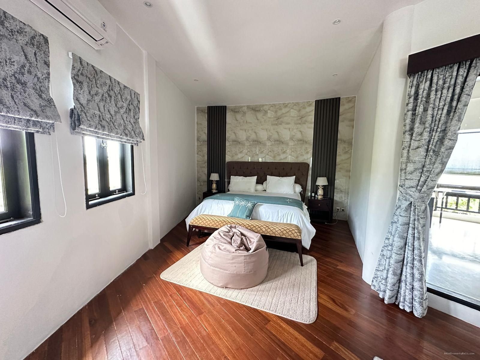 Villa nusa dua kuta selatan