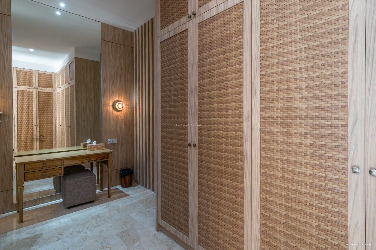 Villa modern semer kerobokan bali