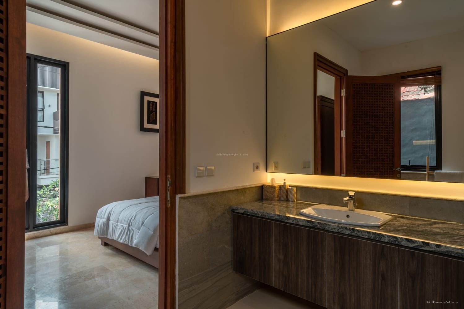 Villa modern semer kerobokan bali