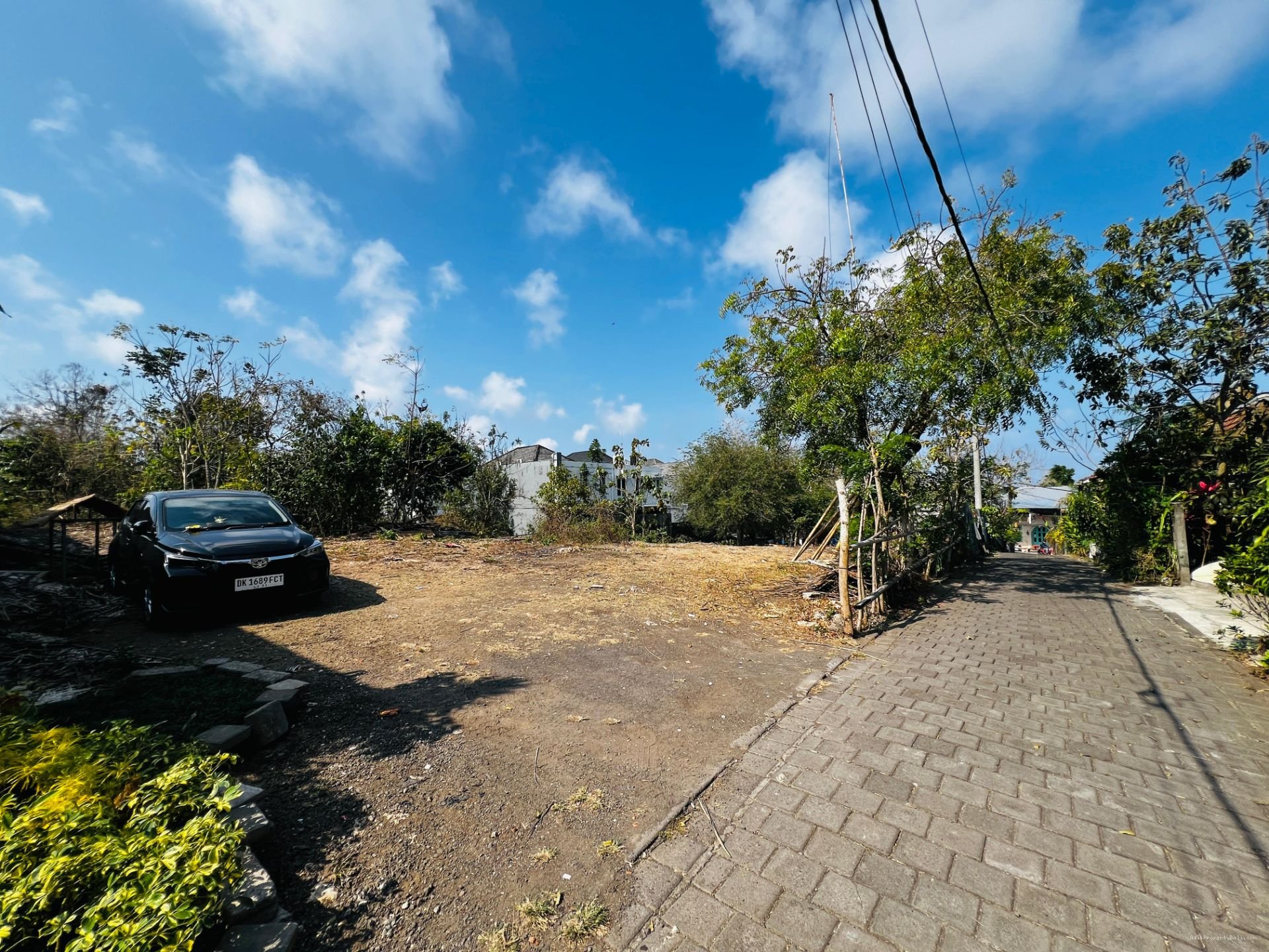 Tanah pura masuka jimbaran bali